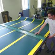 Conveyor belt for skiing industry